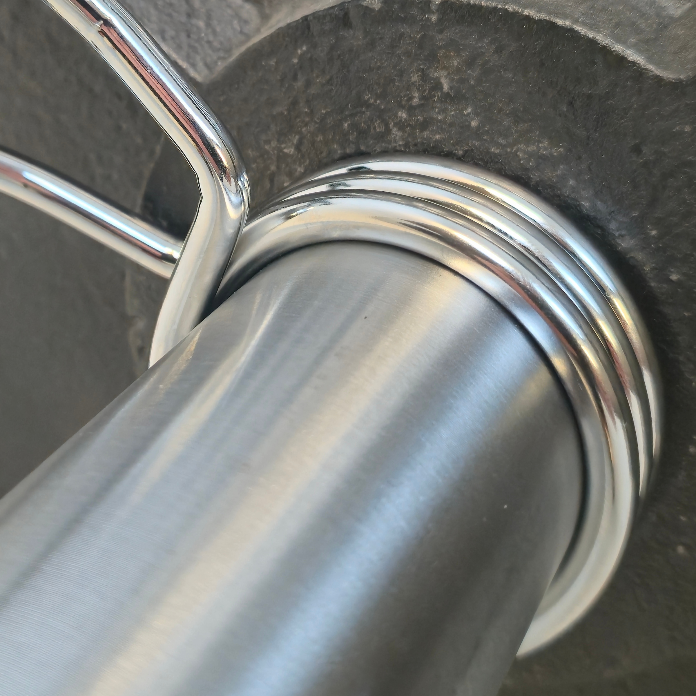 York Barbell 7ft Needle Bearing Olympic Barbell (28mm) - 750kg max - 20kg
